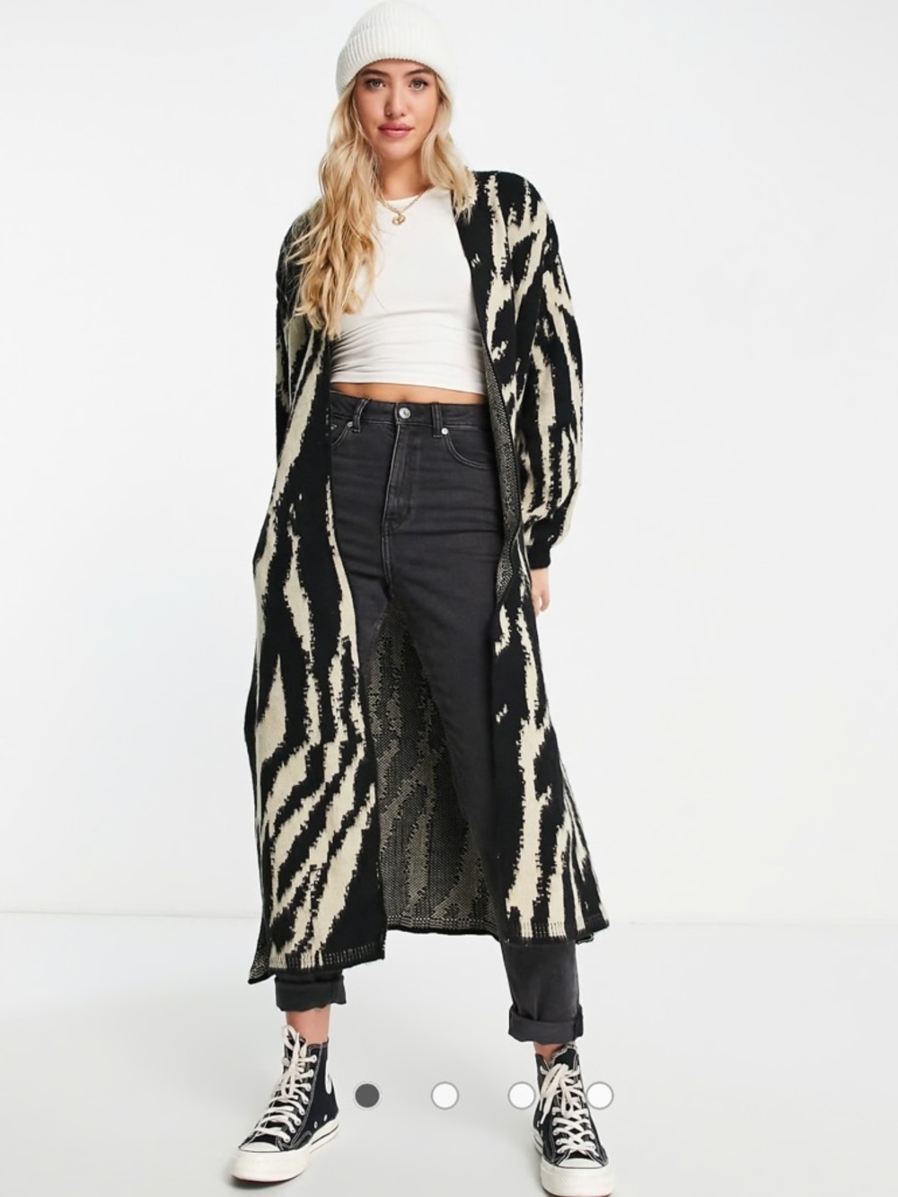 Top Shop duster sweater, 26” PTP, 50” L , Cream & Black